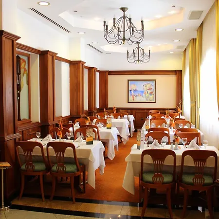 Helena Park Üdülőközpont 5*