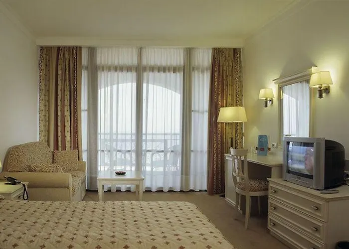 Helena Park סאני ביץ'