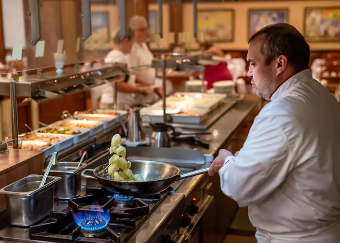 Helena Park 5* Slantschew brjag