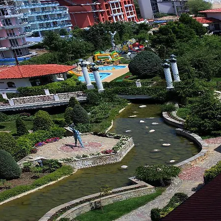 Resort Helena Park 5*