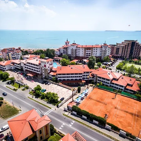 度假村 Helena Park 阳光海滩