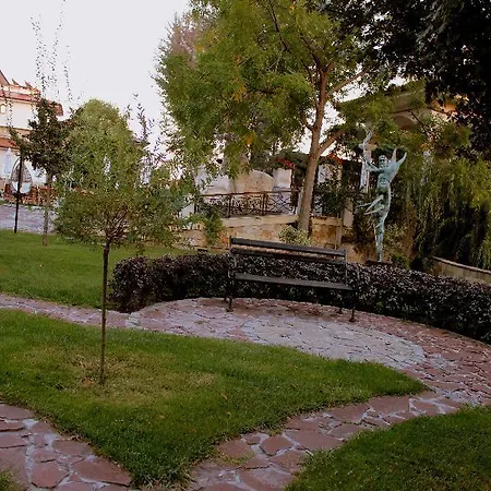 Helena Park 5*