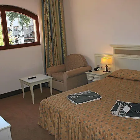 Complex Helena Park Sunny Beach