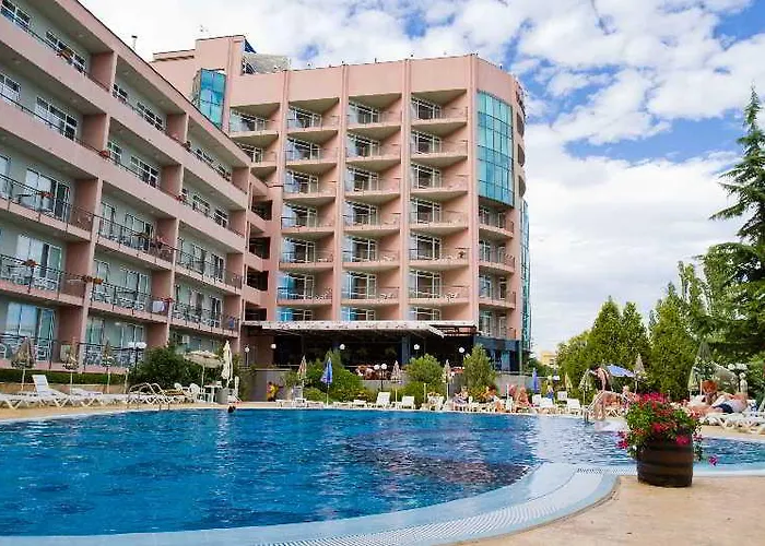 Resort Helena Park Sunny Beach