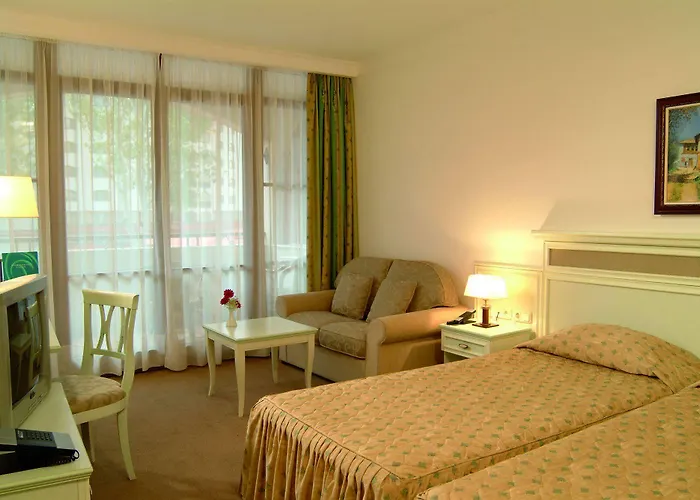 Resort Helena Park 5*