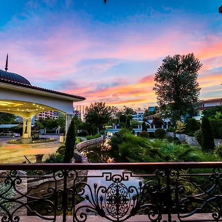 Resort Helena Park Sunny Beach