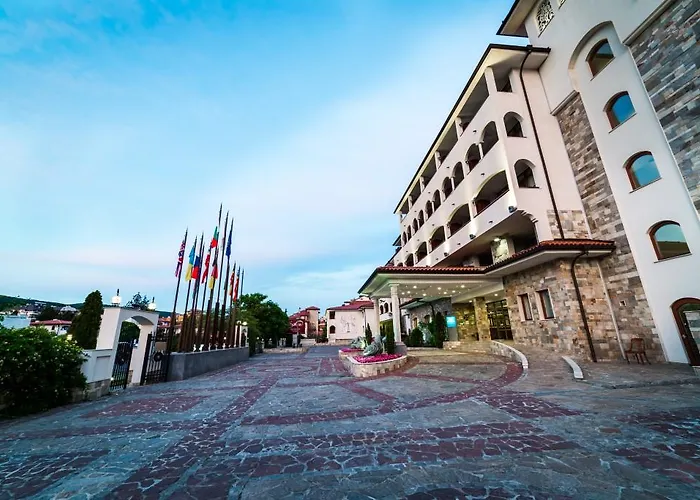 Resort Helena Park 5*